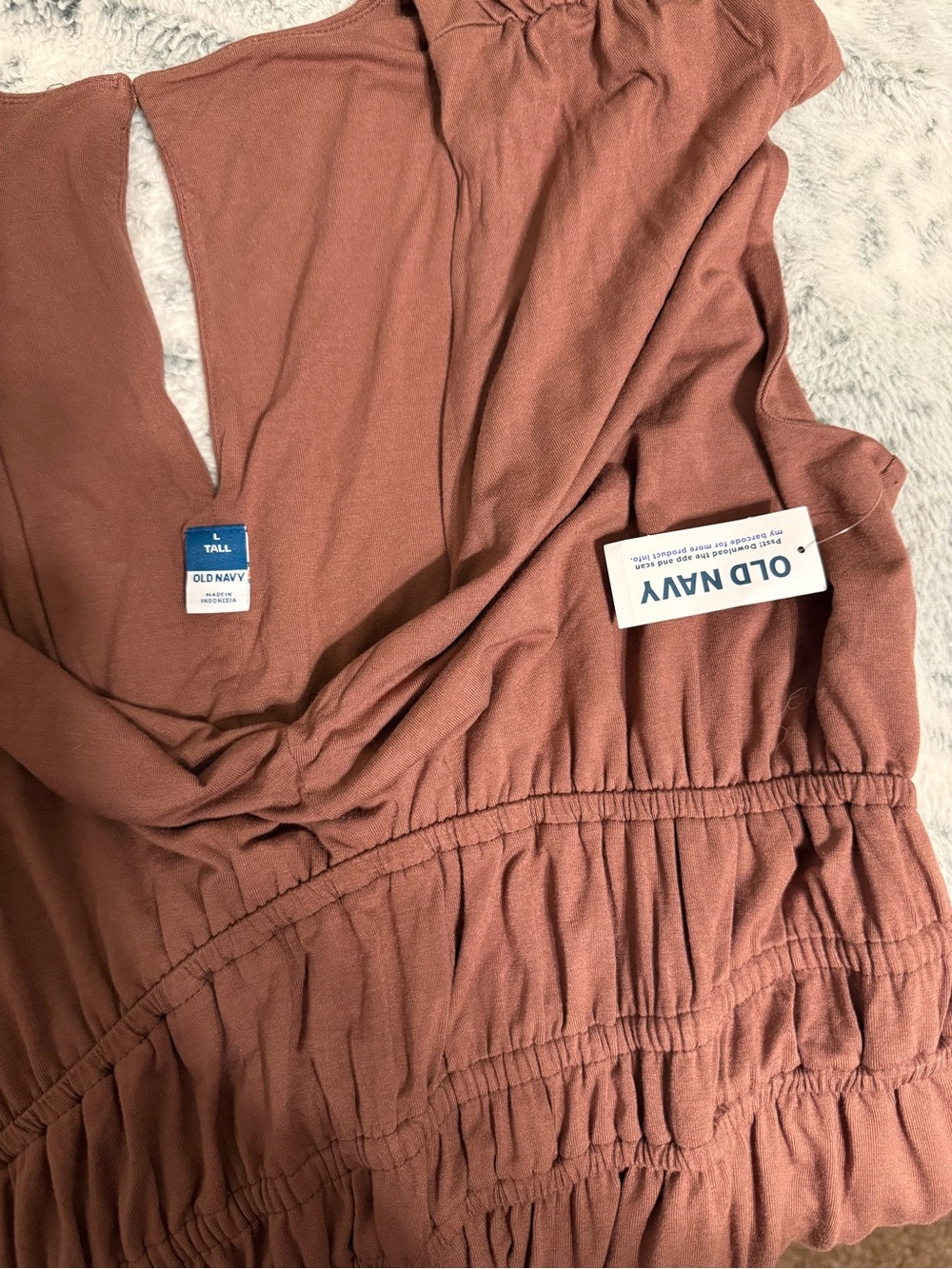 Old Navy Rust Brown Sleeveless V-Neck Jumpsuit - Picture 4 of 4